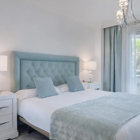 Coral Esmeralda Beach 2 Bedrooms Apartment Marbella